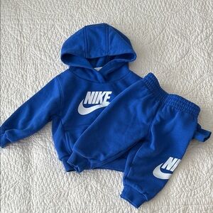 Nike 12M Baby Hooded Sweatshirt & Jogger Set